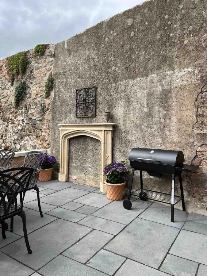 Converted Victorian Coach House With Hot Tub Stewartstown Exteriér fotografie