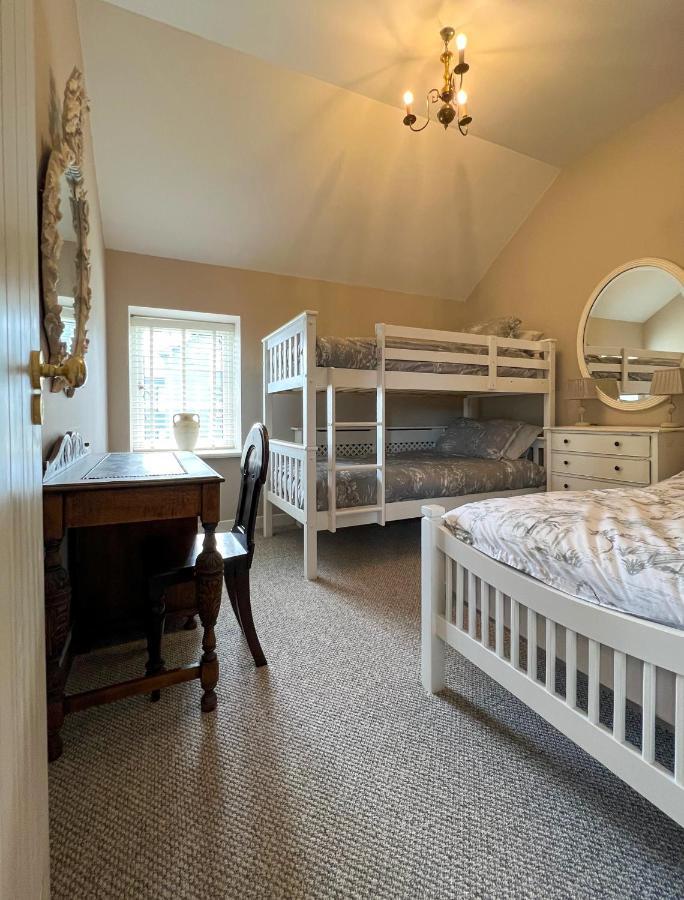Converted Victorian Coach House With Hot Tub Stewartstown Exteriér fotografie